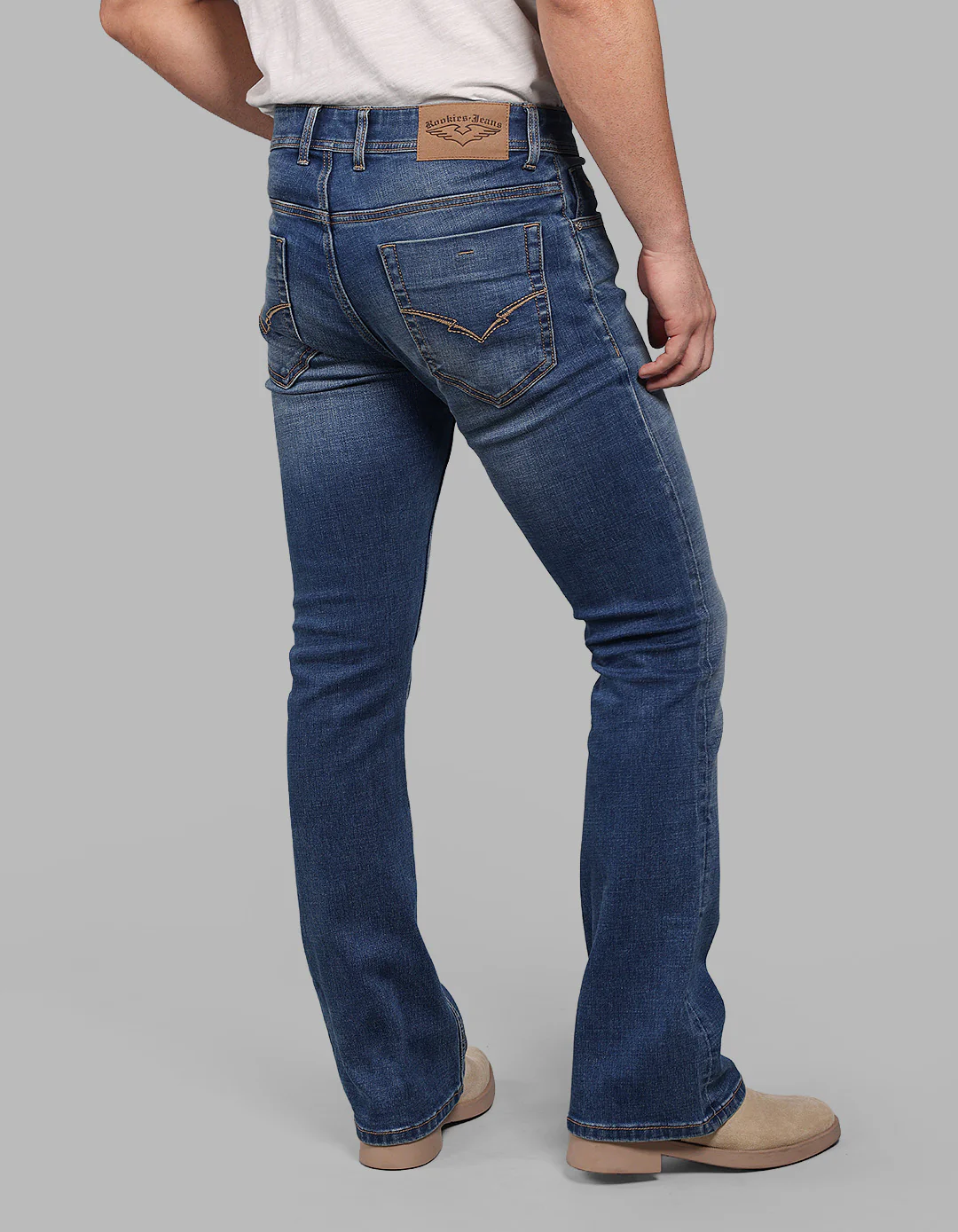 Med Blue 5 Pocket Mid Rise Loose Boot Leg Stretch Jeans - Image 8