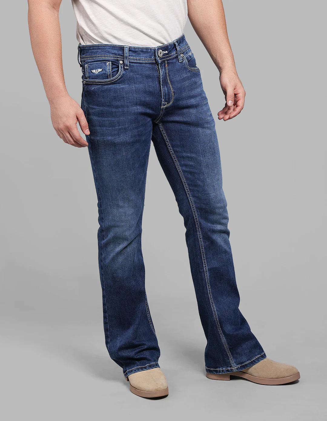Med Blue 5 Pocket Mid Rise Loose Boot Leg Stretch Jeans - Image 5