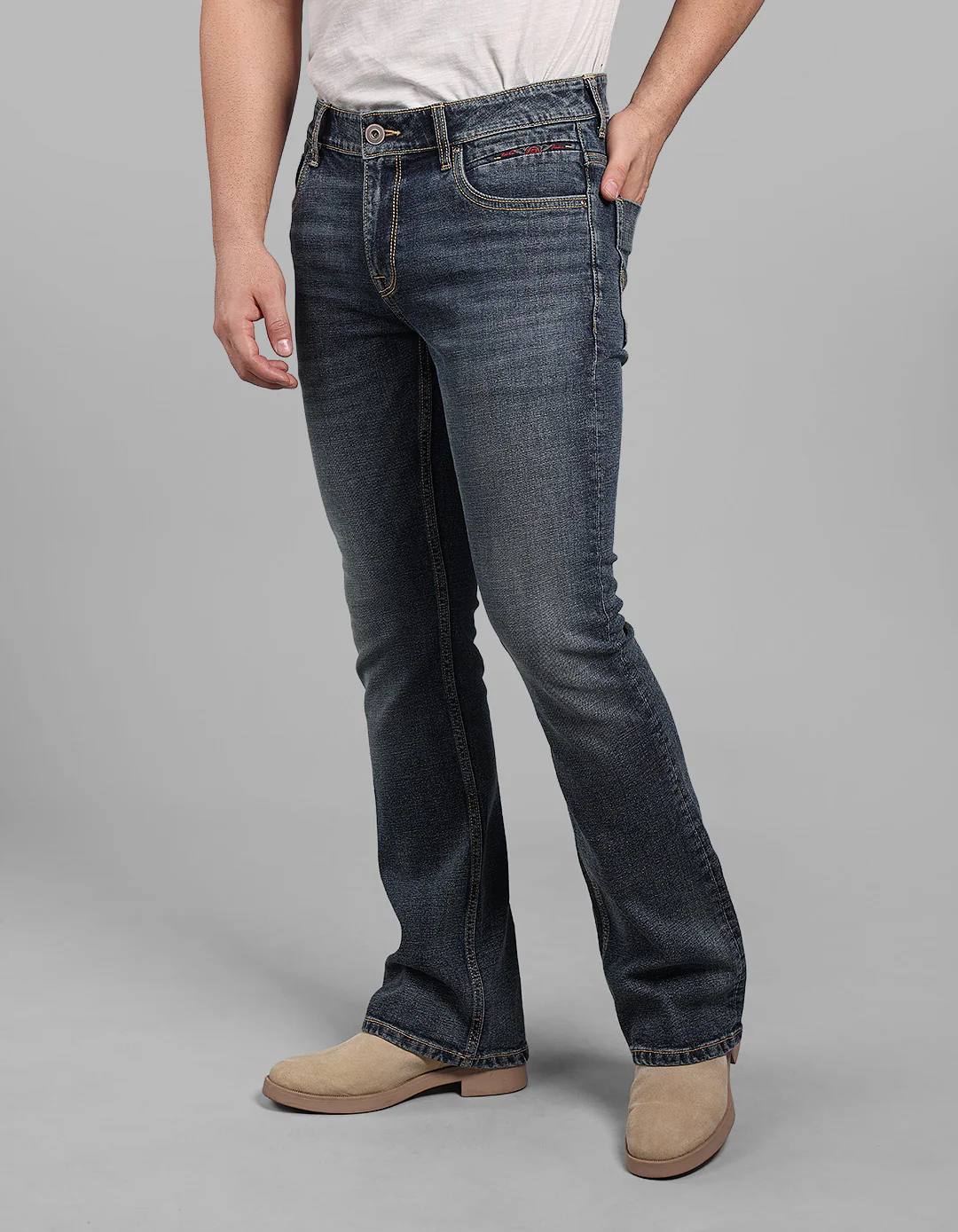 Med Blue 5 Pocket Mid Rise Loose Boot Leg Stretch Jeans - Image 4
