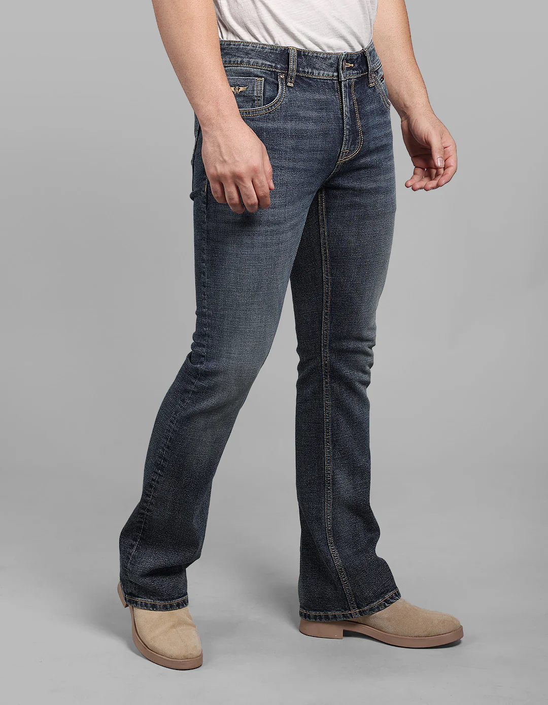 Med Blue 5 Pocket Mid Rise Loose Boot Leg Stretch Jeans - Image 5