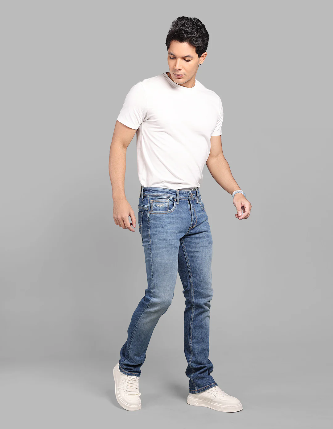 Med Blue 5 Pocket Mid-Rise Slim Straight Fit Stretch Jeans - Image 3