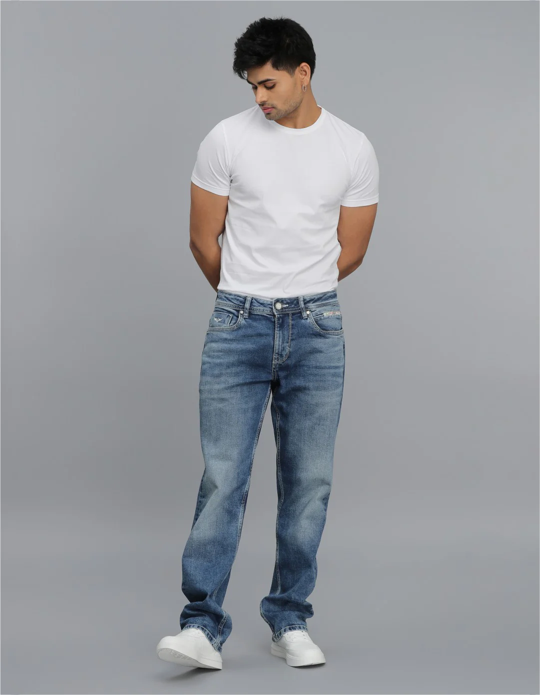 Med Blue 5 Pocket Midrise, Comfort And Straight Fit jeans - Image 2