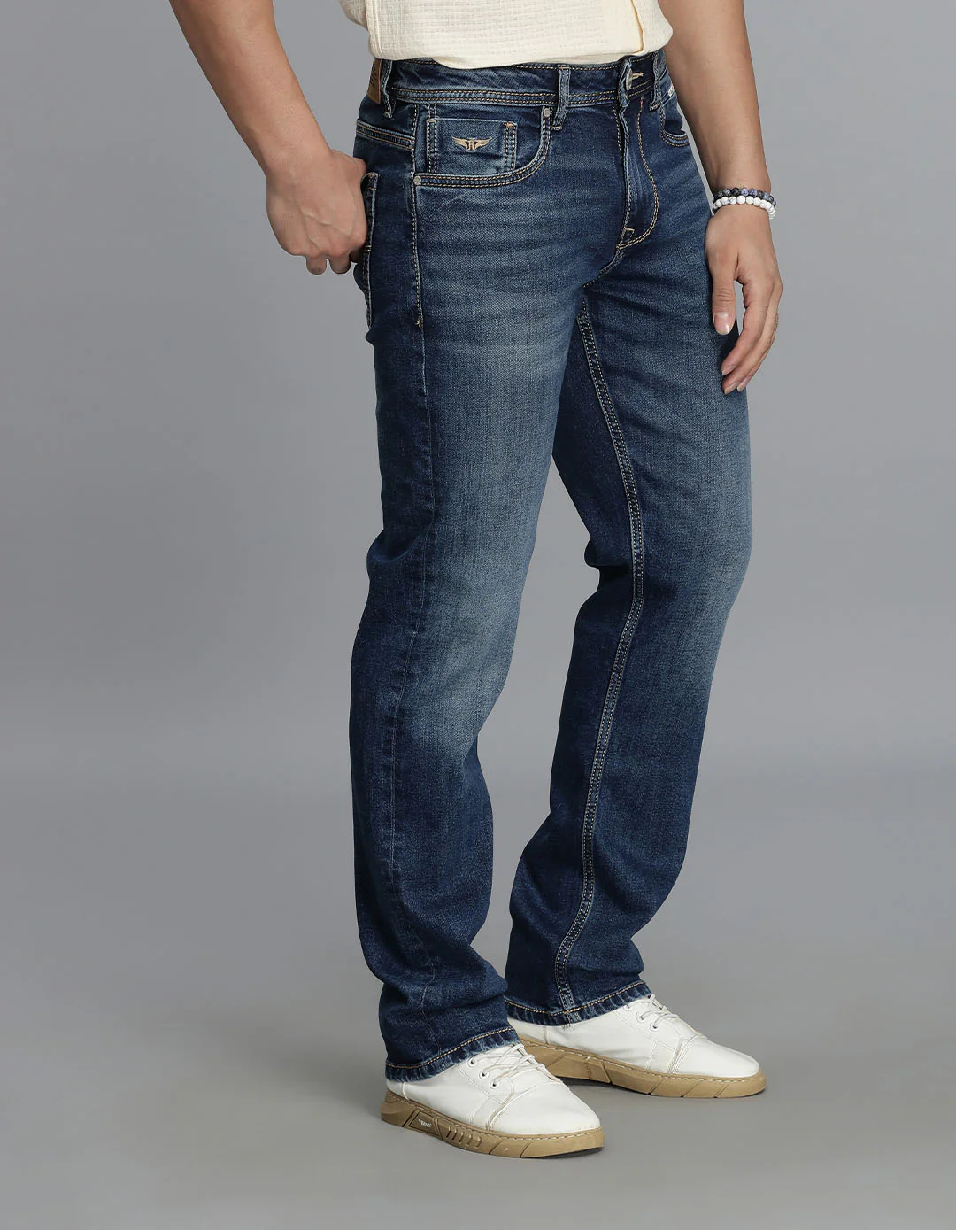 Med Blue 5 Pocket Midrise, Comfort And Straight Fit jeans - Image 3