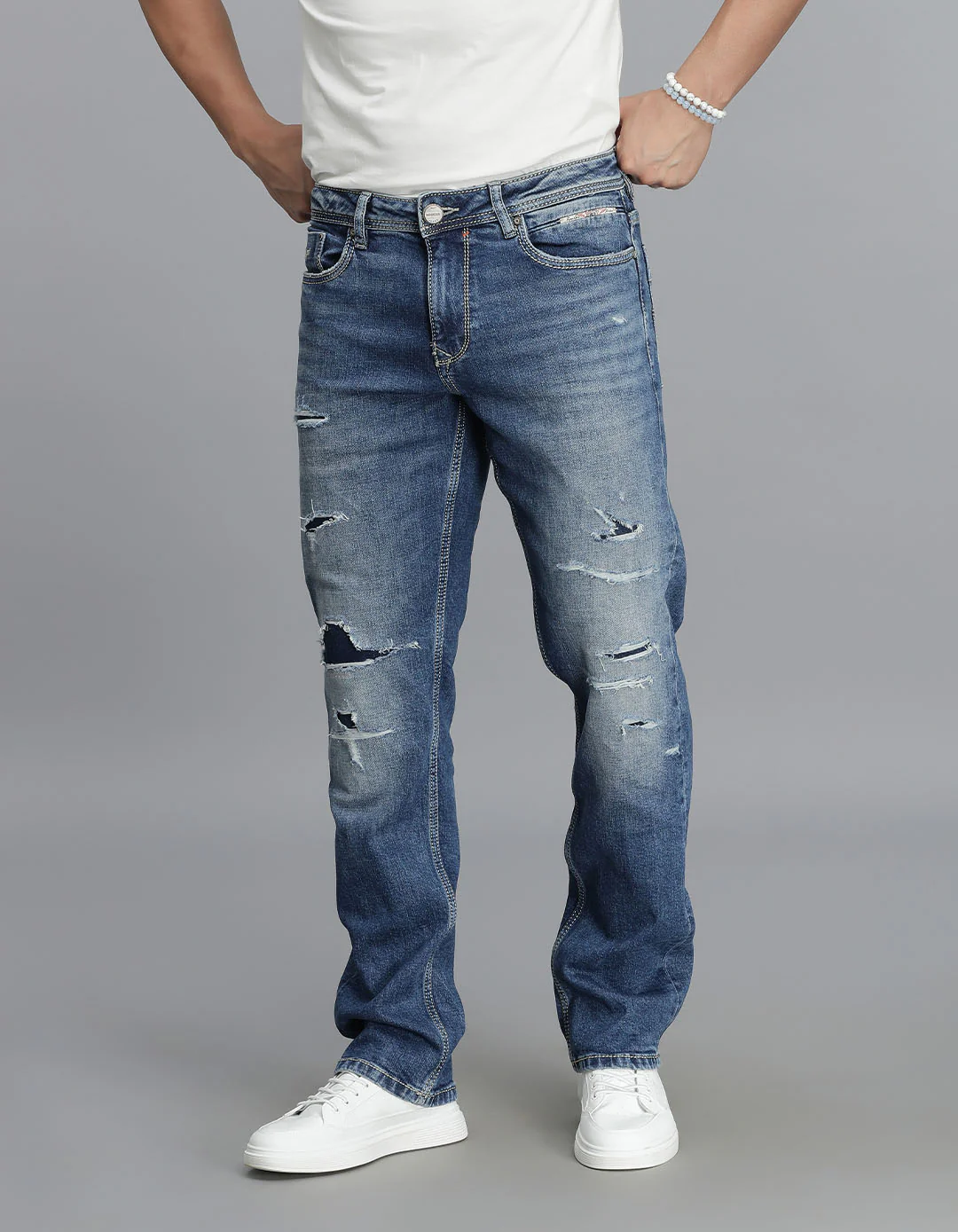 Med Blue 5 Pocket Midrise, Comfort And Straight Fit jeans