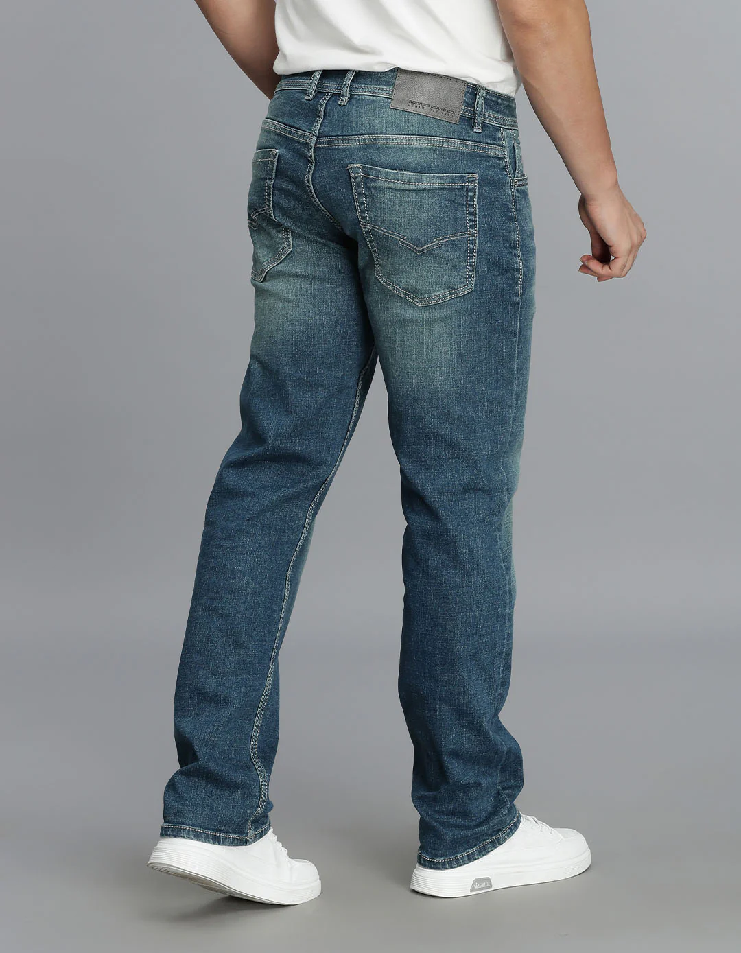 Med Blue 5 Pocket Midrise, Comfort And Straight Fit jeans - Image 5