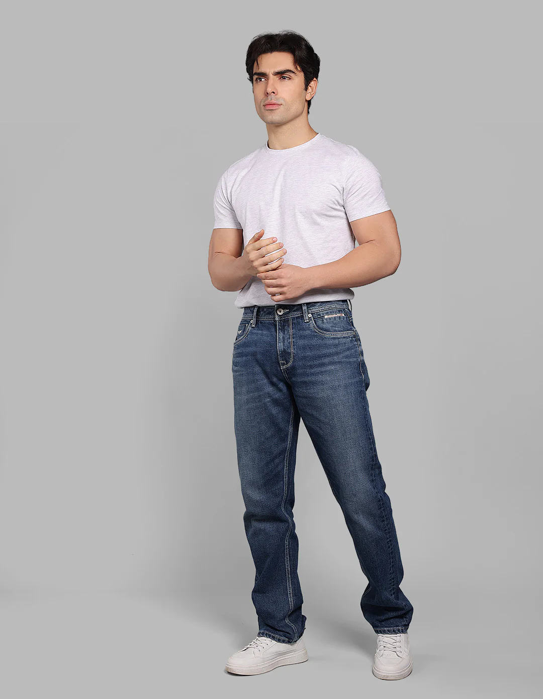 Med Blue 5 Pocket Midrise, Comfort And Straight Fit Stretch Jeans - Image 2