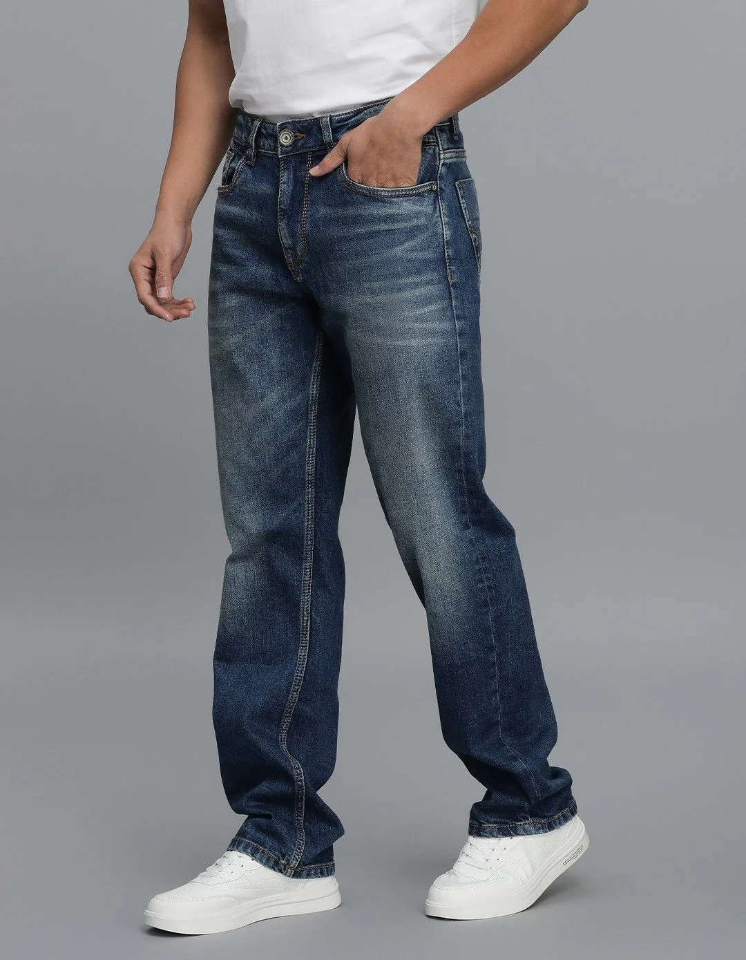 Med Blue 5 Pocket Midrise, Comfort And Straight Fit jeans - Image 3