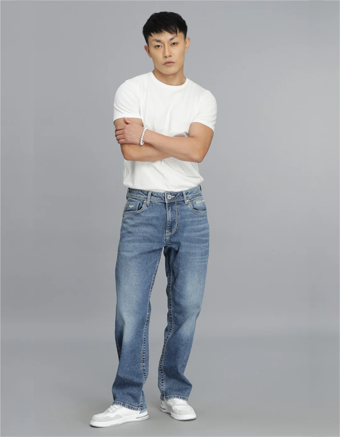Med Blue 5 Pocket Midrise, Comfort Straight Fit Cropped jeans - Image 2