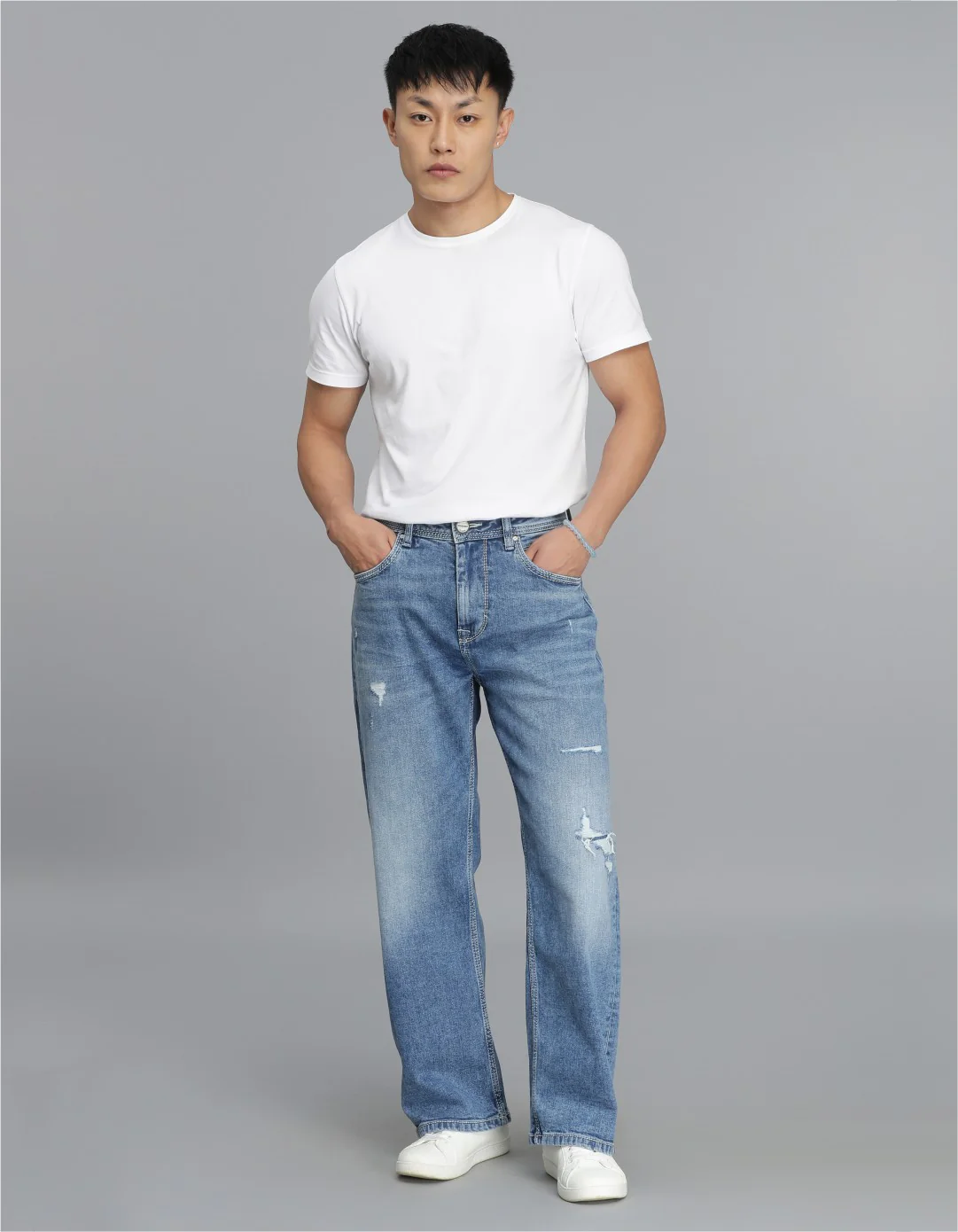 Med Blue 5 Pocket Midrise Loose Fit Cropped jeans - Image 2