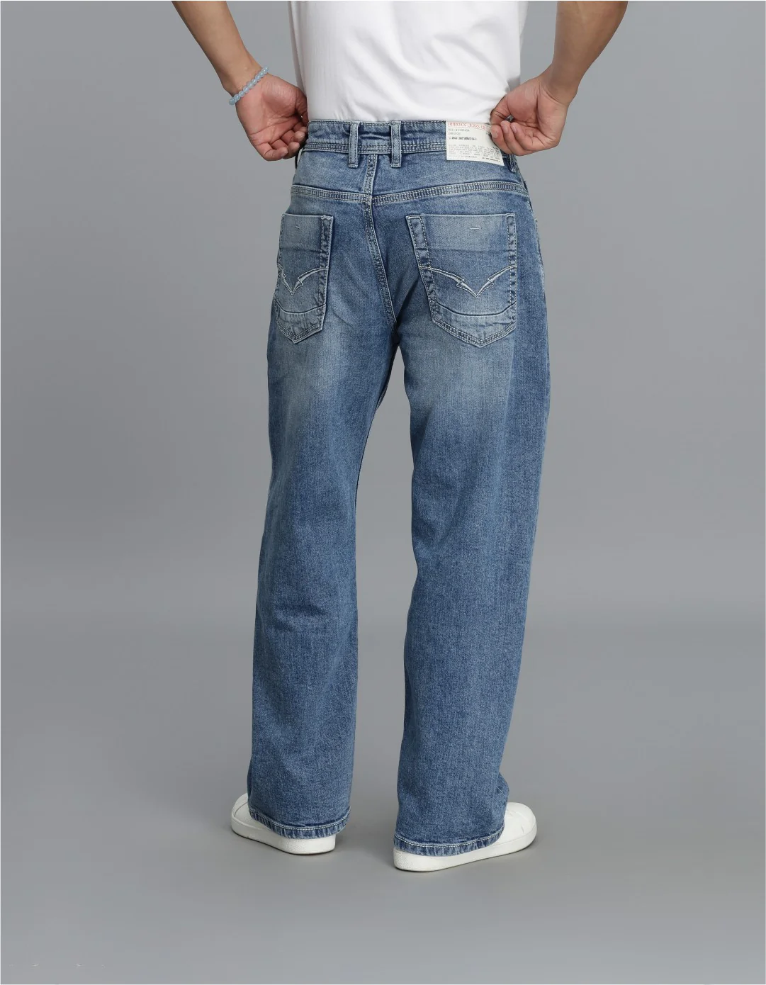 Med Blue 5 Pocket Midrise Loose Fit Cropped jeans - Image 5