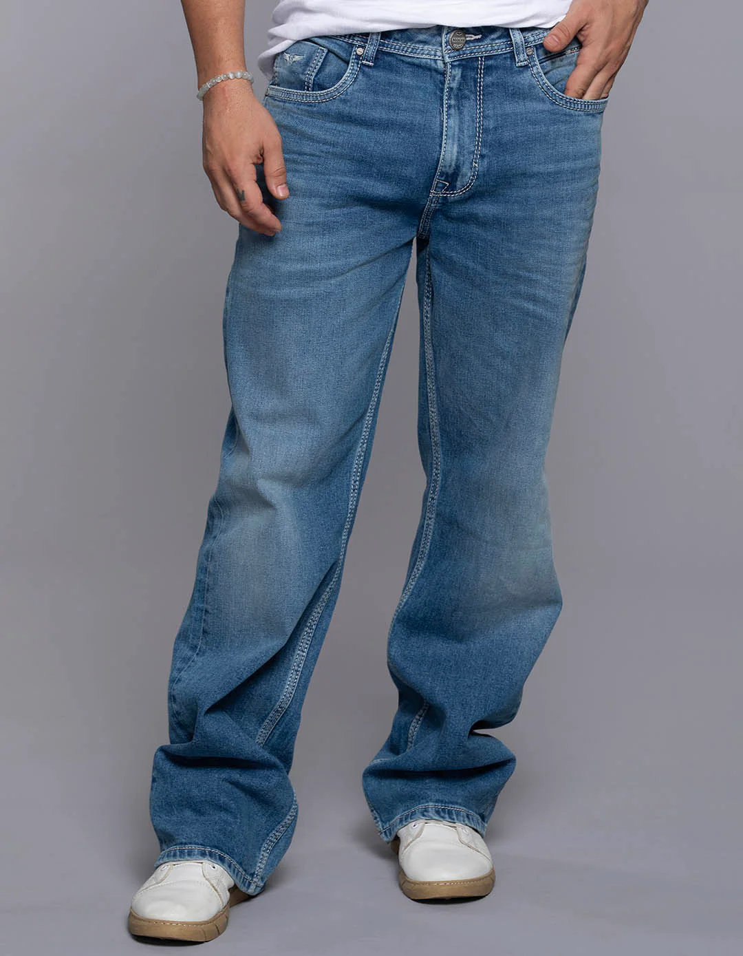Med Blue 5 Pocket Midrise Loose Fit Jeans