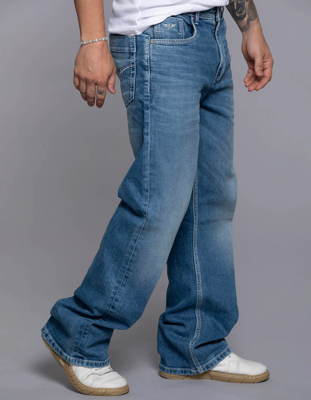Med Blue 5 Pocket Midrise Loose Fit Jeans - Image 4