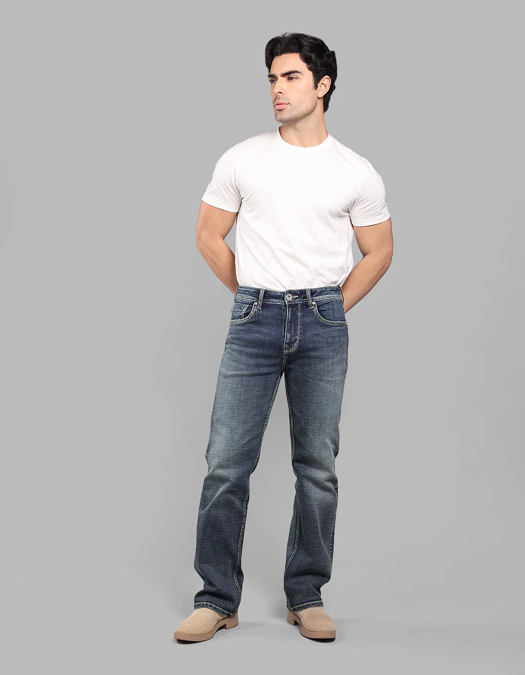 Med Blue 5 Pocket Midrise Loose Fit Stretch Jeans - Image 2