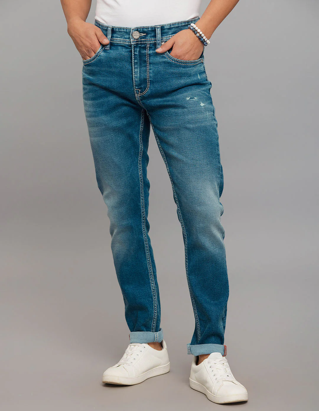 Medium Blue 5 Pocket Low-Rise Tapered Ankle Length Stretch Jeans