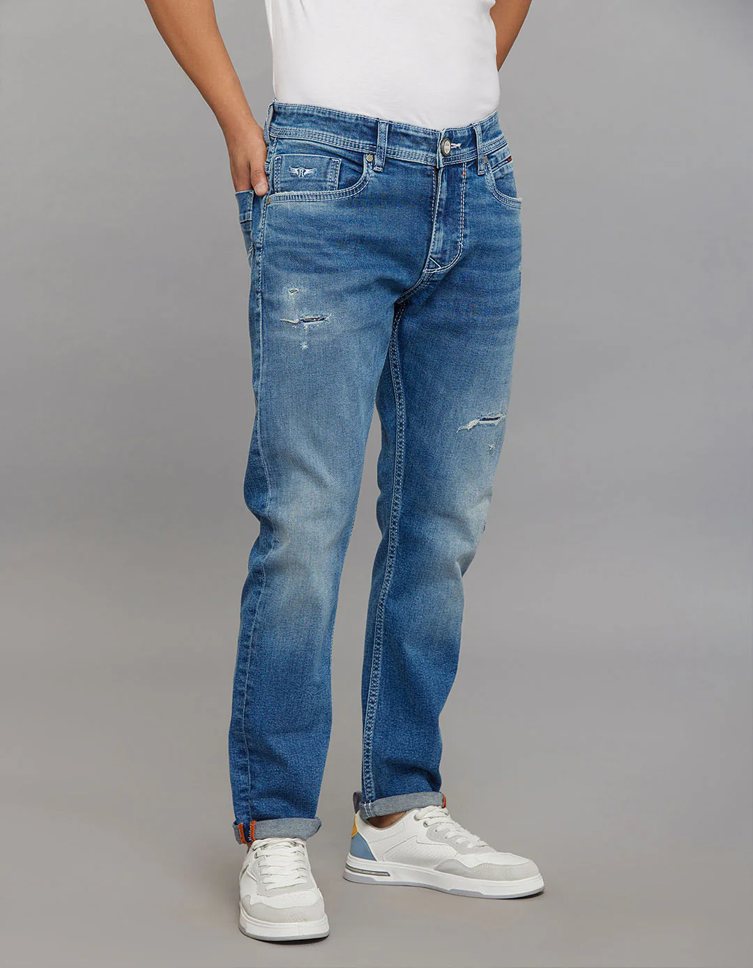 Medium Blue 5 Pocket Low-Rise Tapered Ankle Length Stretch Jeans - Image 4