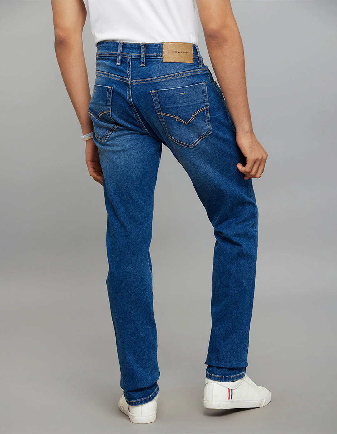 Medium Blue 5 Pocket Mid-Rise Slim Straight Fit Classic Stretch Jeans - Image 5