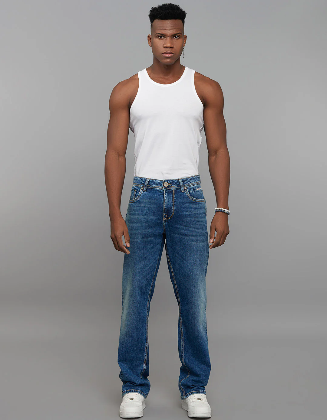 Medium Blue 5 Pocket Midrise, Comfort And Straight Fit Stretch Jeans - Image 2