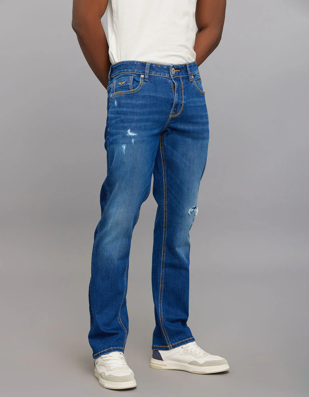 Medium Blue 5 Pocket Midrise, Comfort And Straight Fit Stretch Jeans - Image 4