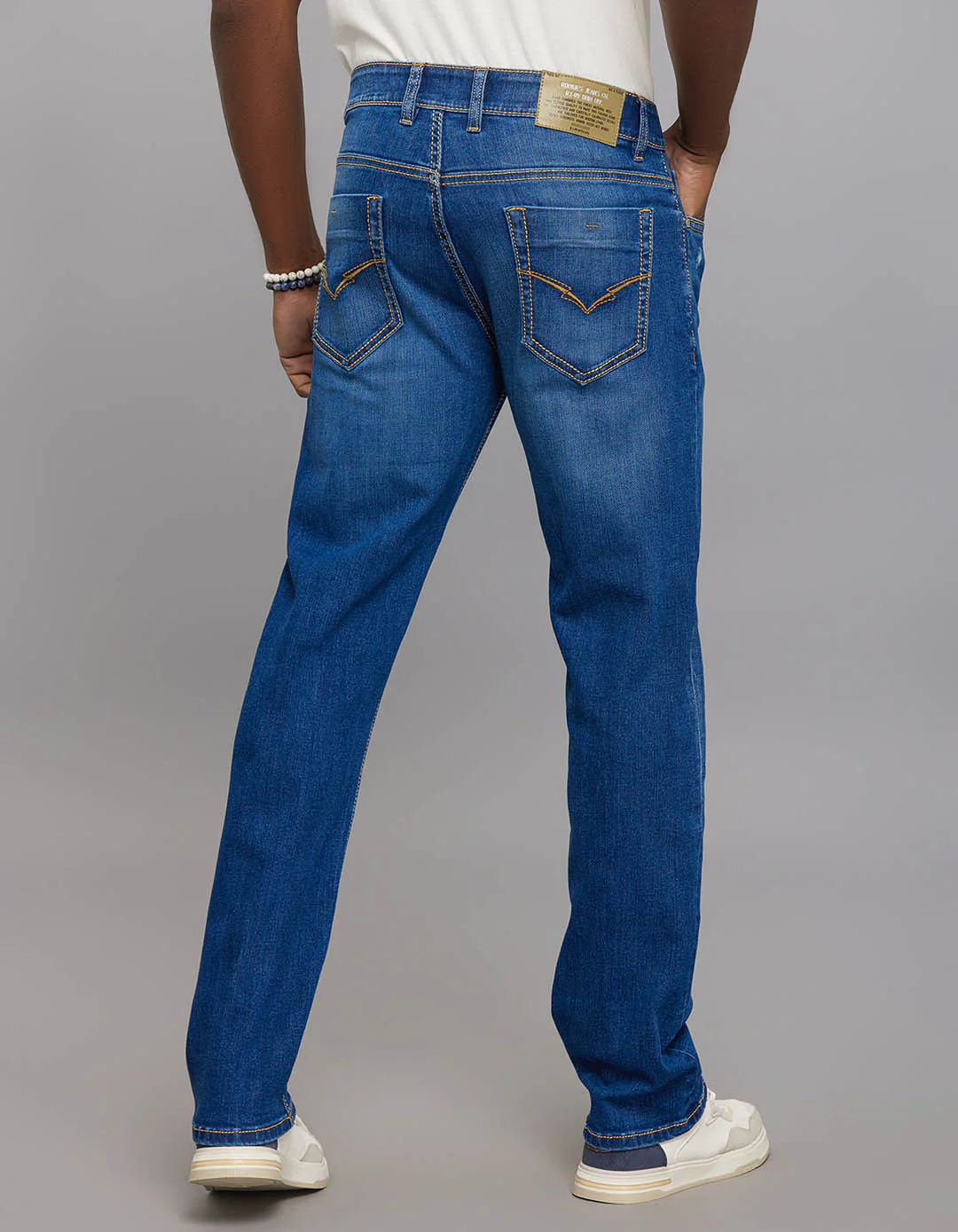 Medium Blue 5 Pocket Midrise, Comfort And Straight Fit Stretch Jeans - Image 5