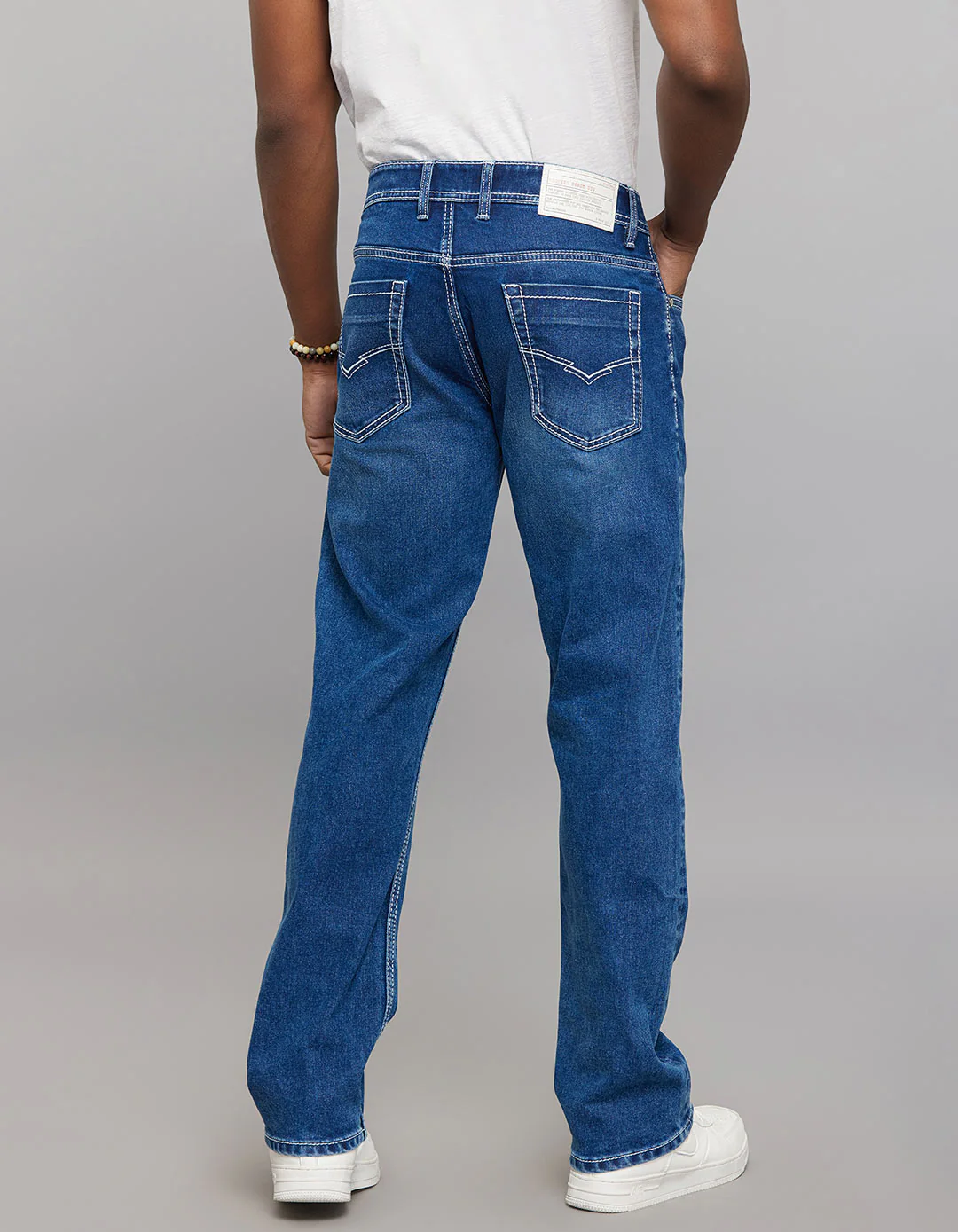 Medium Blue 5 Pocket Midrise, Comfort And Straight Fit Stretch Jeans - Image 4