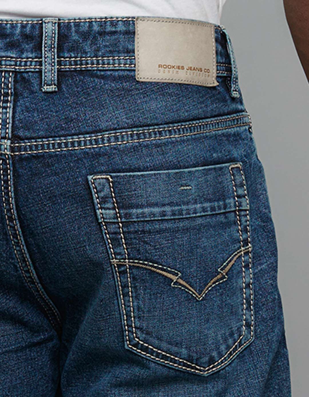 Medium Blue 5 Pocket Midrise Loose Fit Stretch Jeans - Image 6