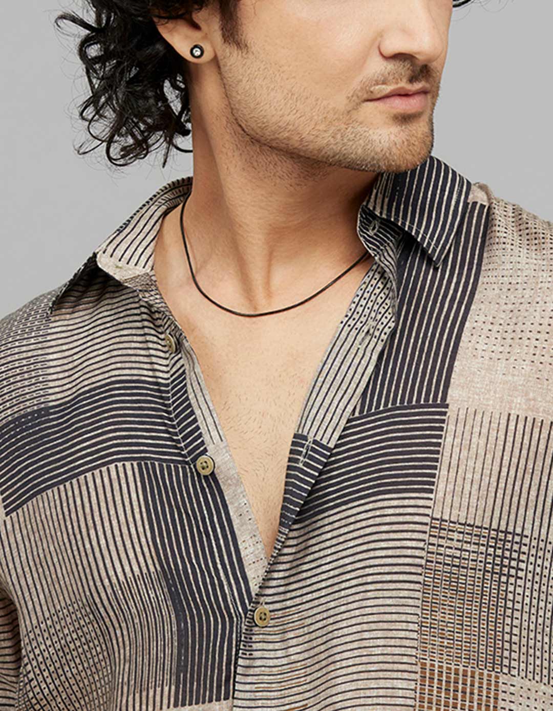 Multi Color Full Sleeves Printed Shirt - Image 5