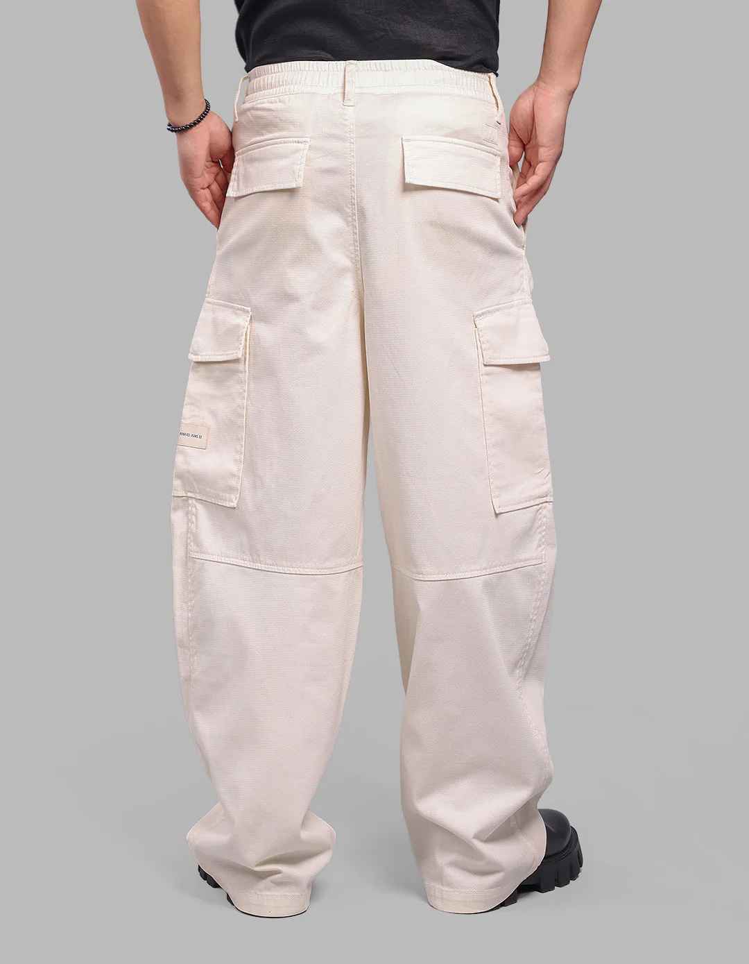 Off White Balloon Fit Stretch Cargo Pants - Image 5