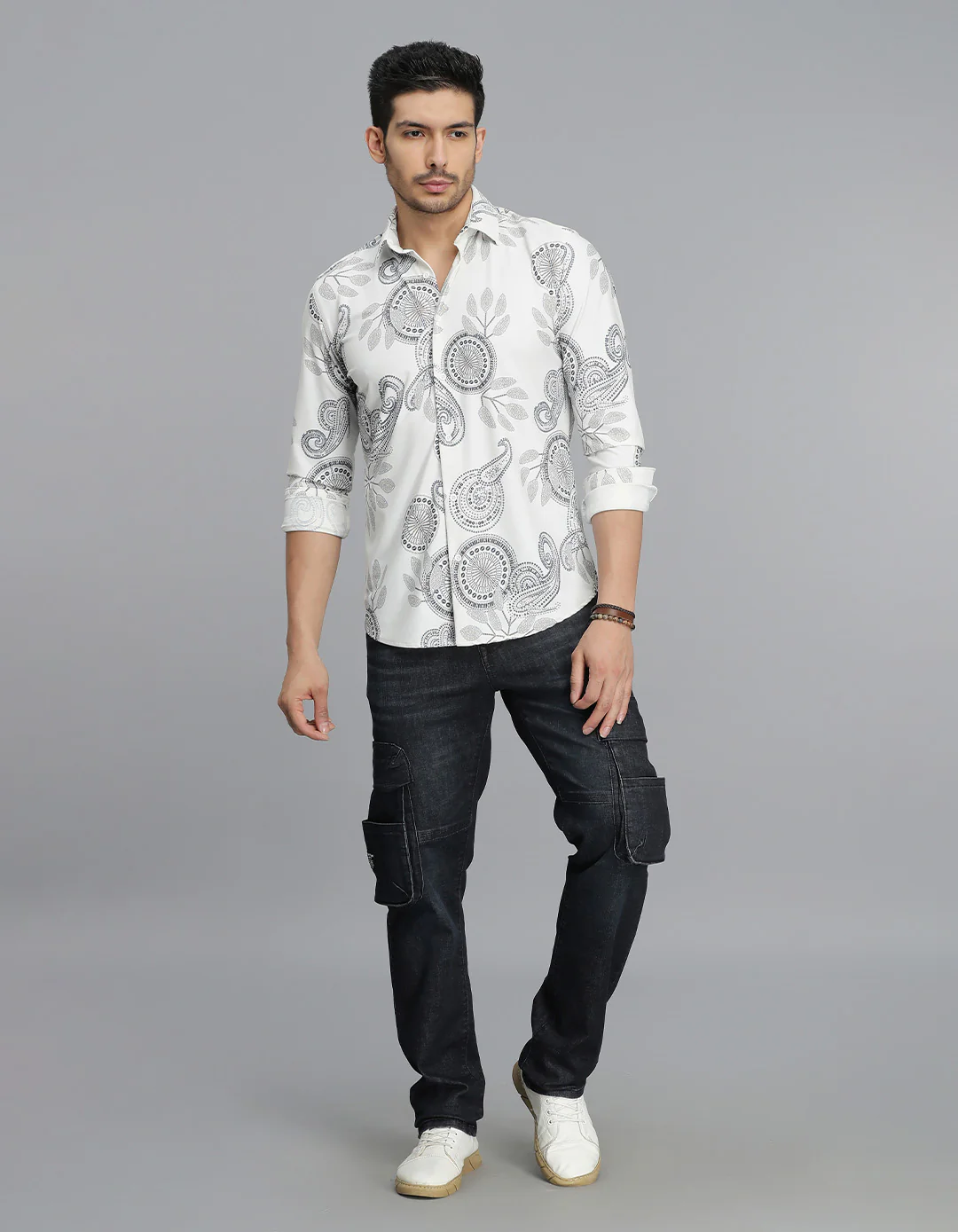 Off White Full Sleeves Printed Shirt - Image 2