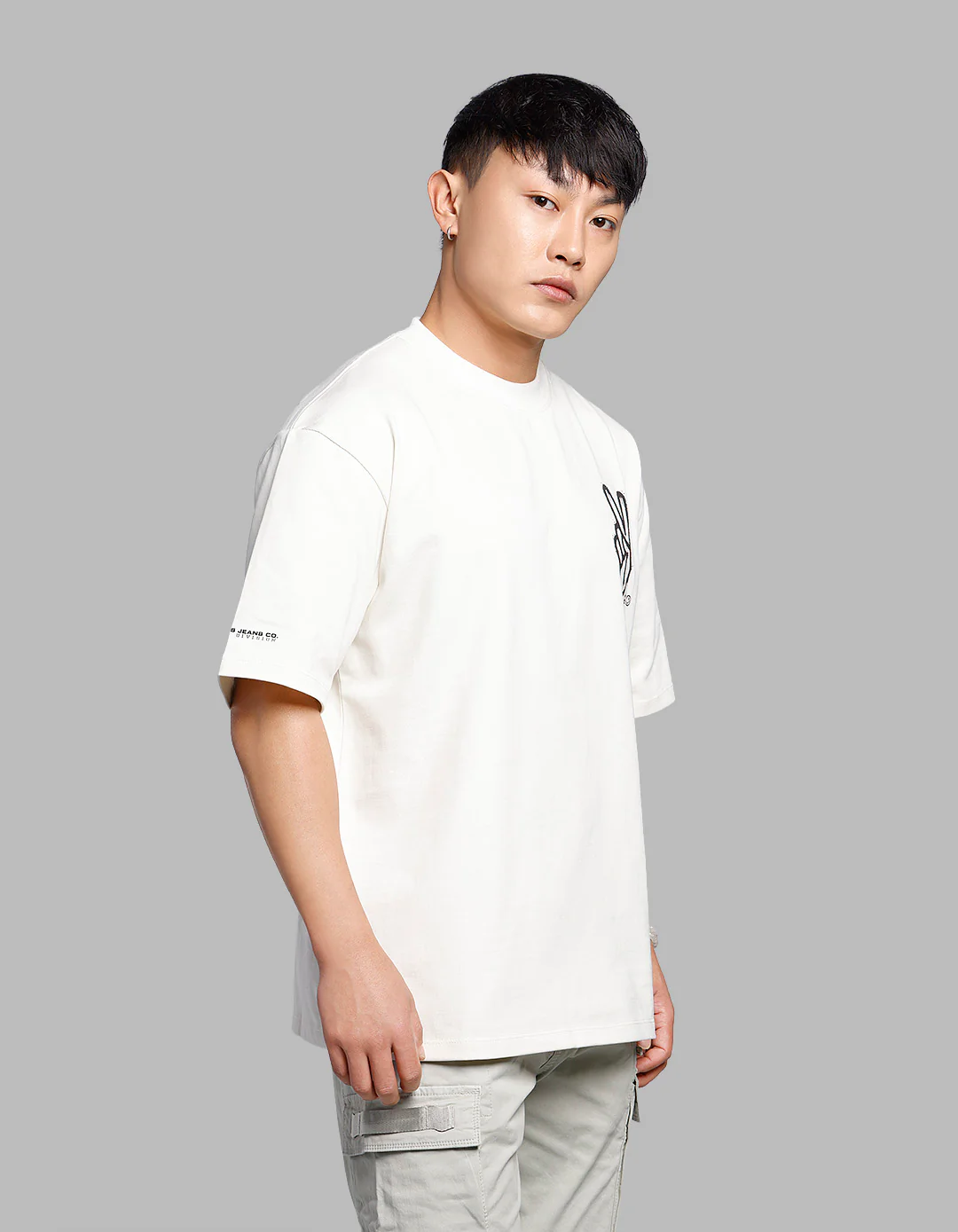 Off White Half Sleeves Oversize Tee - Image 4