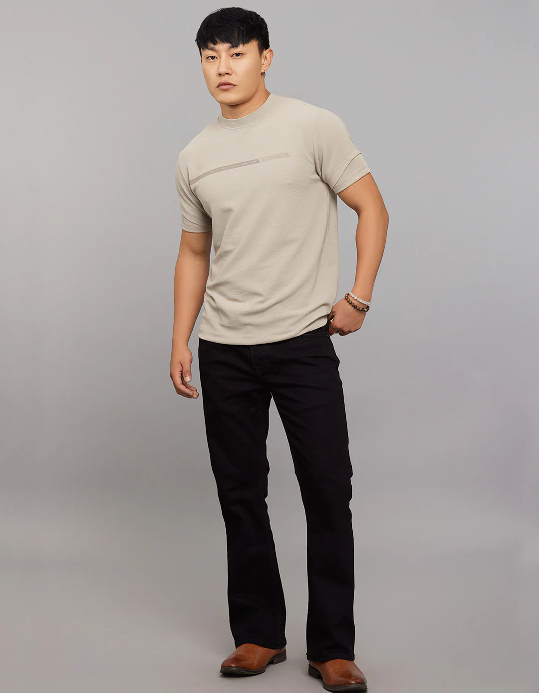 Stone Half Sleeves Round Neck Tee - Image 2