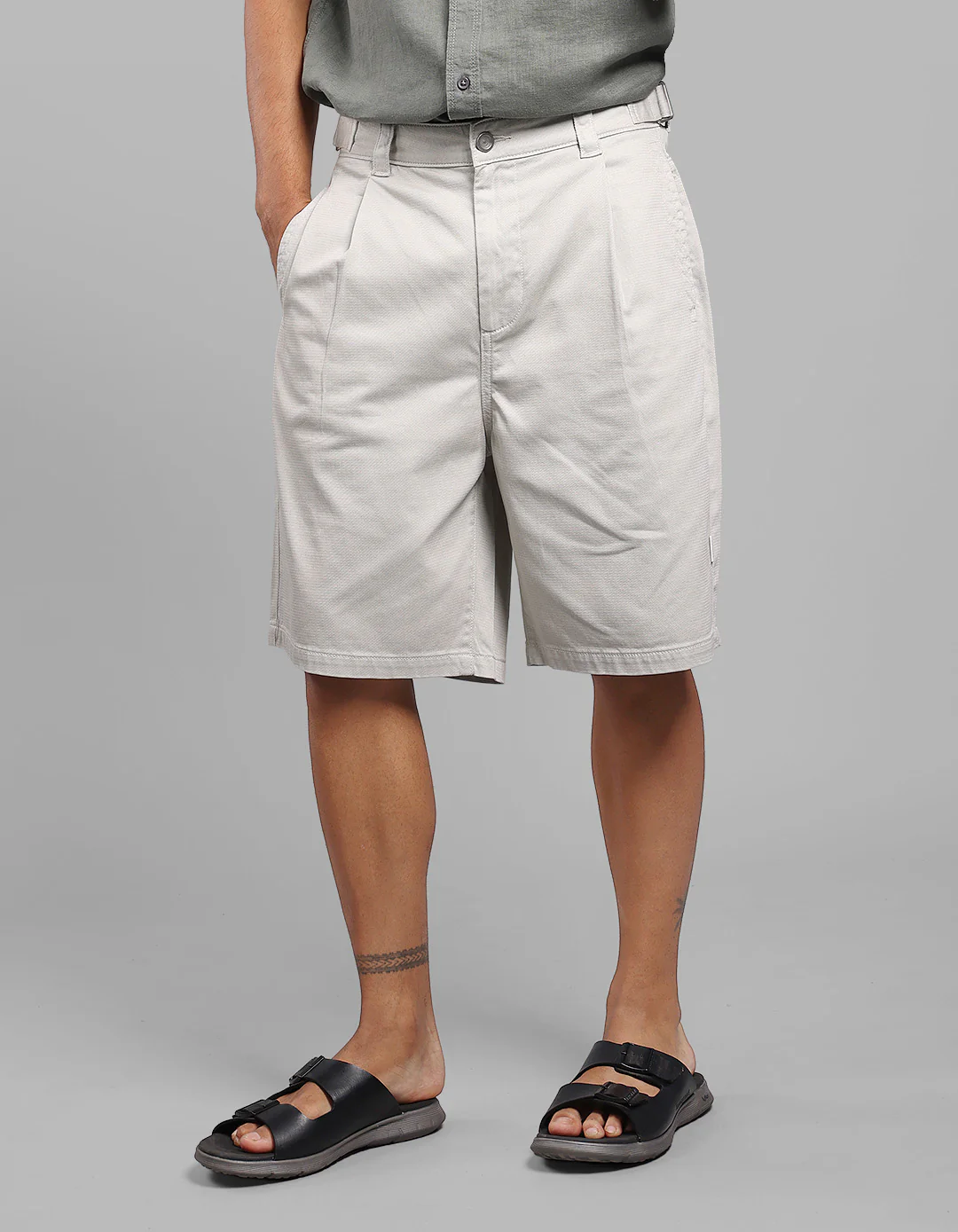 Stone Loose Fit Cotton Short - Image 3