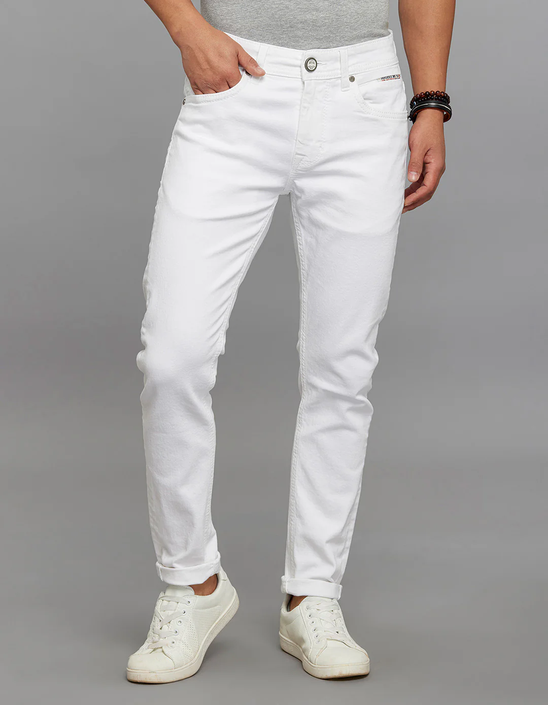 White 5 Pocket Low-Rise Tapered Ankle Length Stretch Jeans