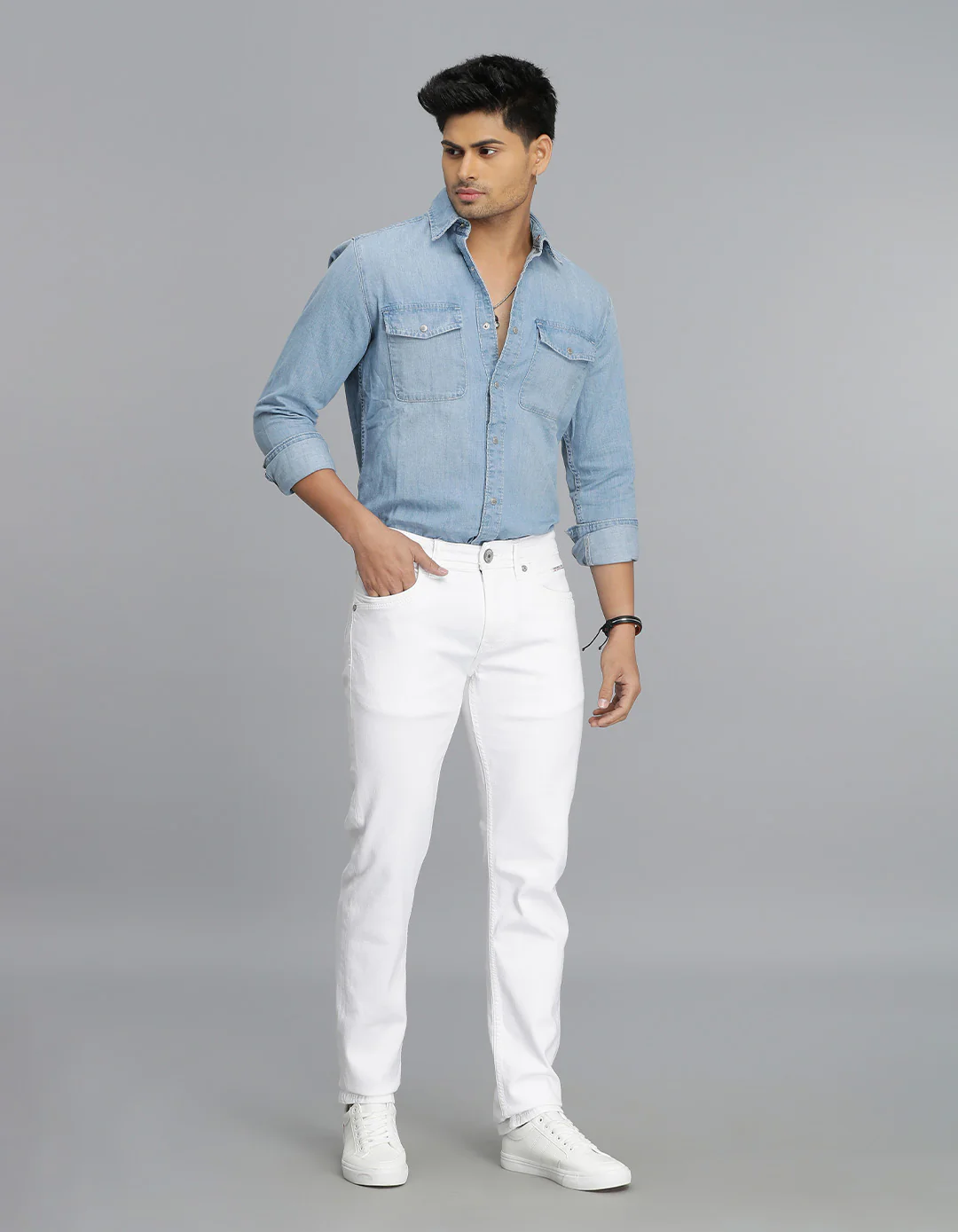 White 5 Pocket Mid-Rise Slim Straight Fit jeans - Image 4