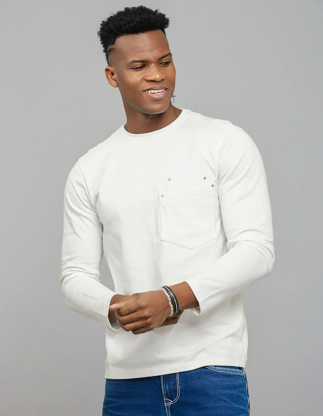 White Full Sleeves Round Neck Tee