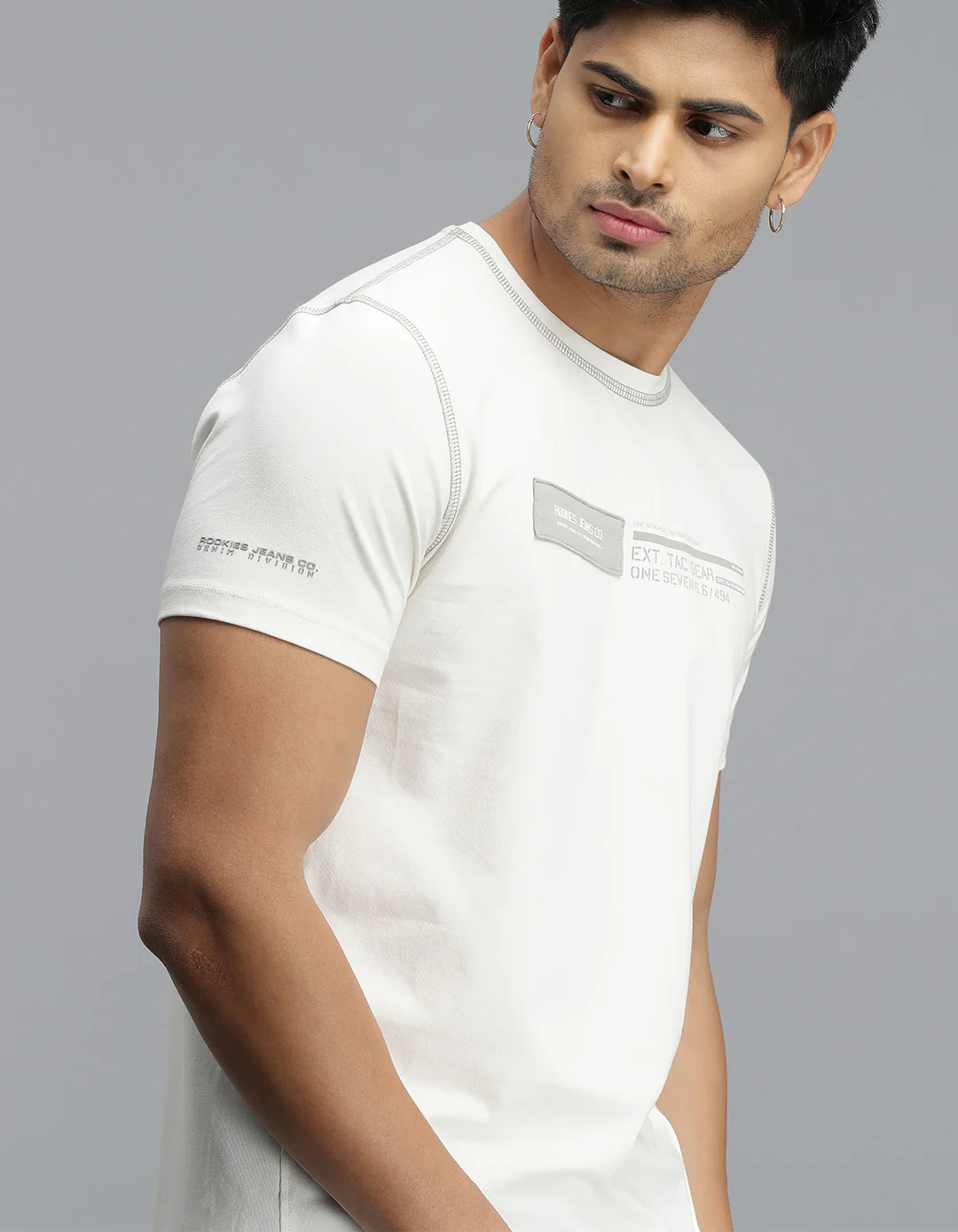 White Half Sleeves Round Neck Tee - Image 3